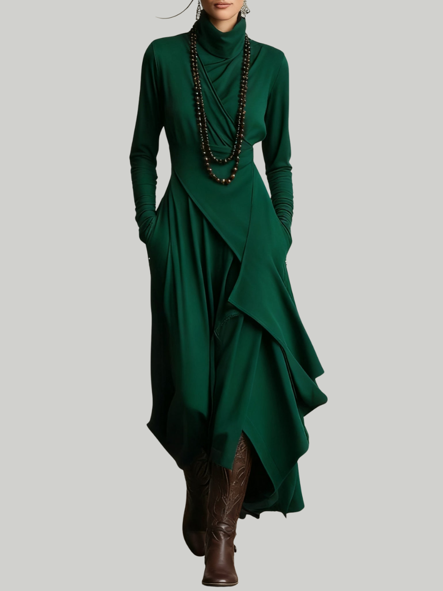 Sandra | Robe maxi plissée asymétrique à col montant violet