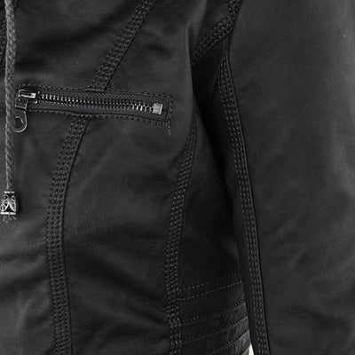 Kara | Veste motard à capuche et silhouette féminine
