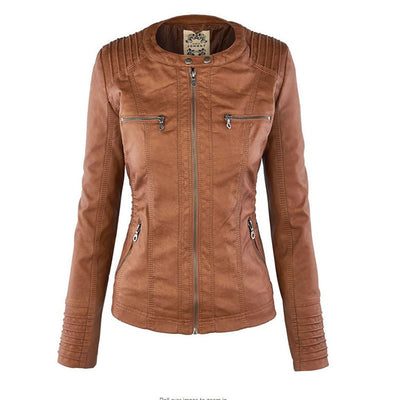 Kara | Veste motard à capuche et silhouette féminine