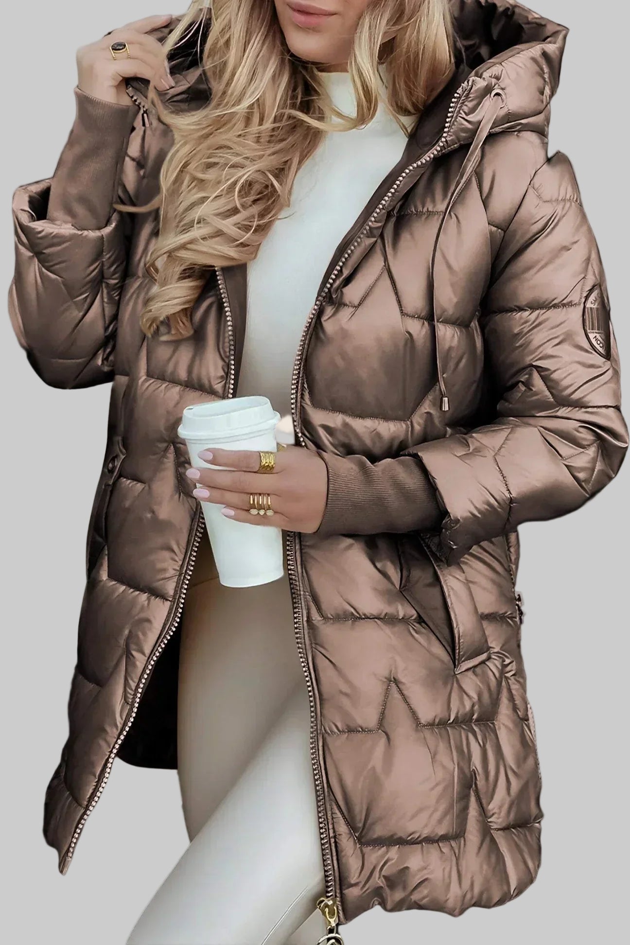 Zéphirine | Veste matelassée longue et chaude avec capuche enveloppante