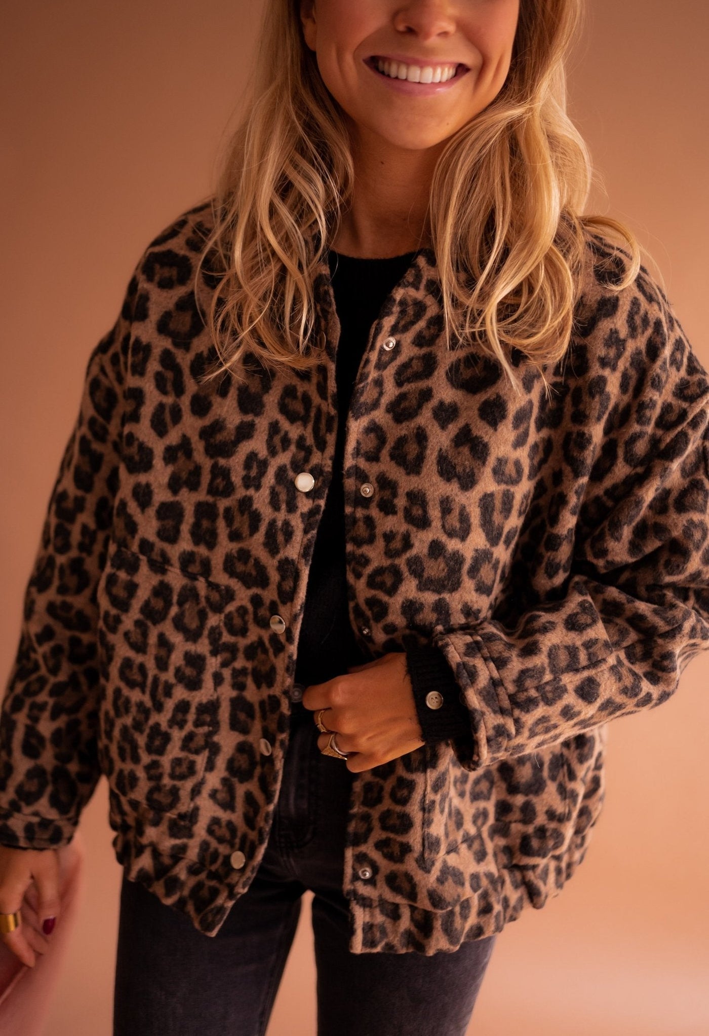 Léontine | Veste courte à imprimé léopard